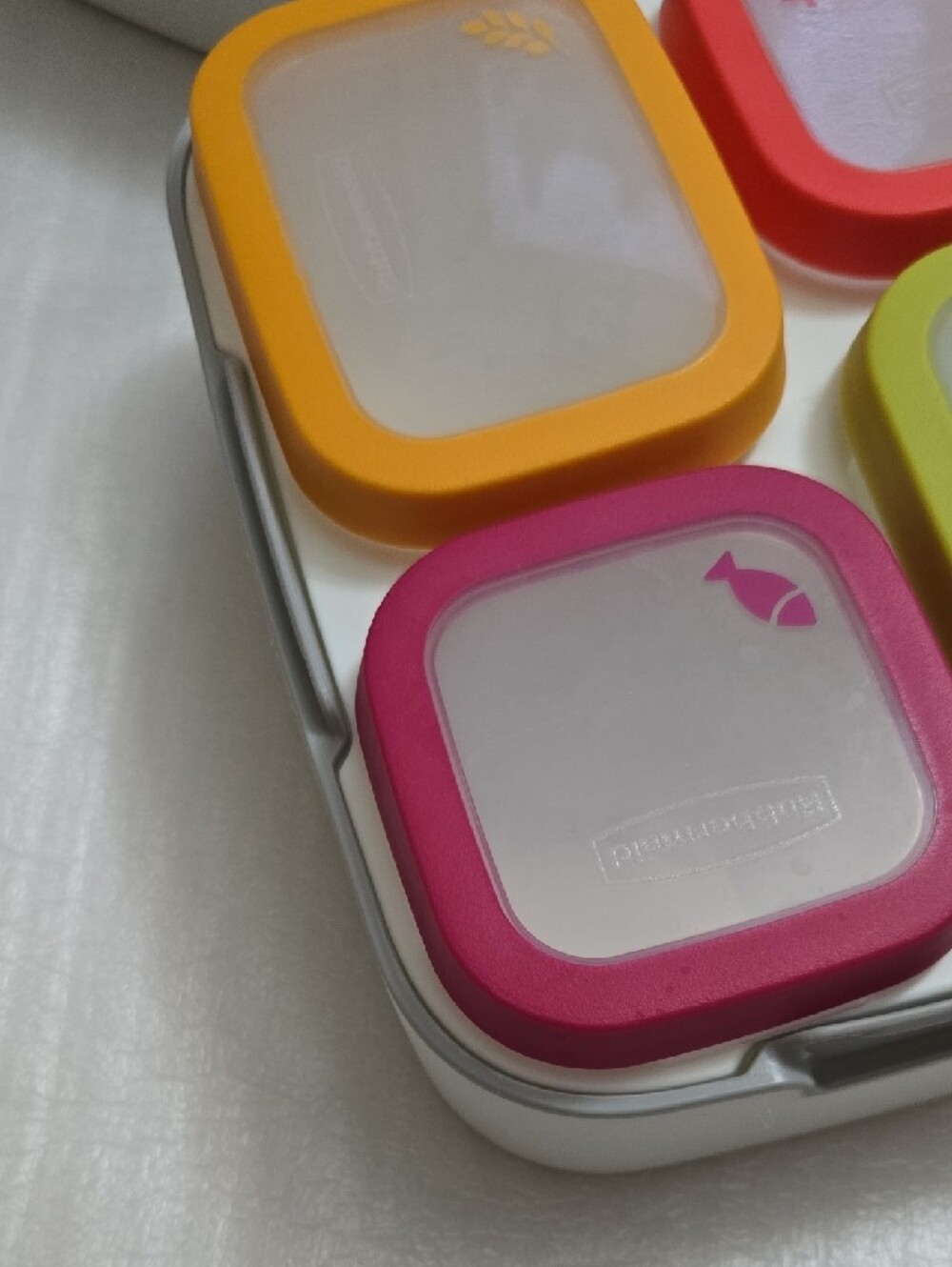 White Multi-Compartment Lunch Box with Colorful Lids - Not Used - Picture 2 of 5